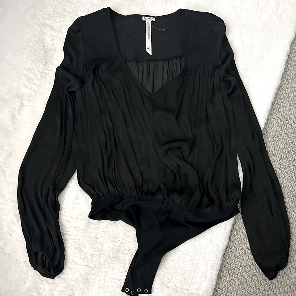 Free People Long Sleeved Bodysuit!